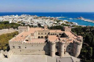 utopia-luxury-suites-medieval-city-rhodes