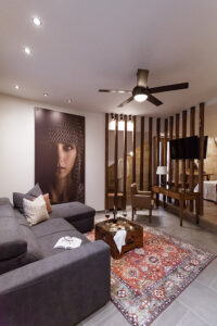 rhodes-king-suite-with-spa-bath-rhodes