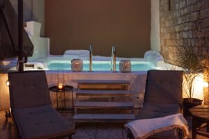 Utopia Luxury Suites